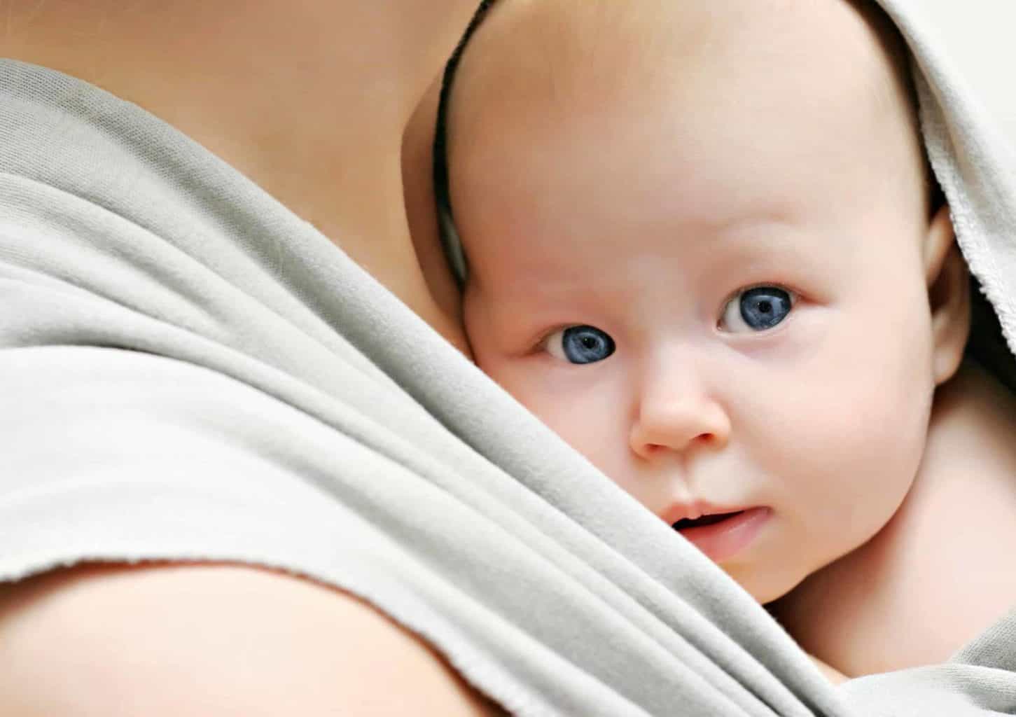 Boba Wrap vs Moby Wrap Breastfeeding Needs