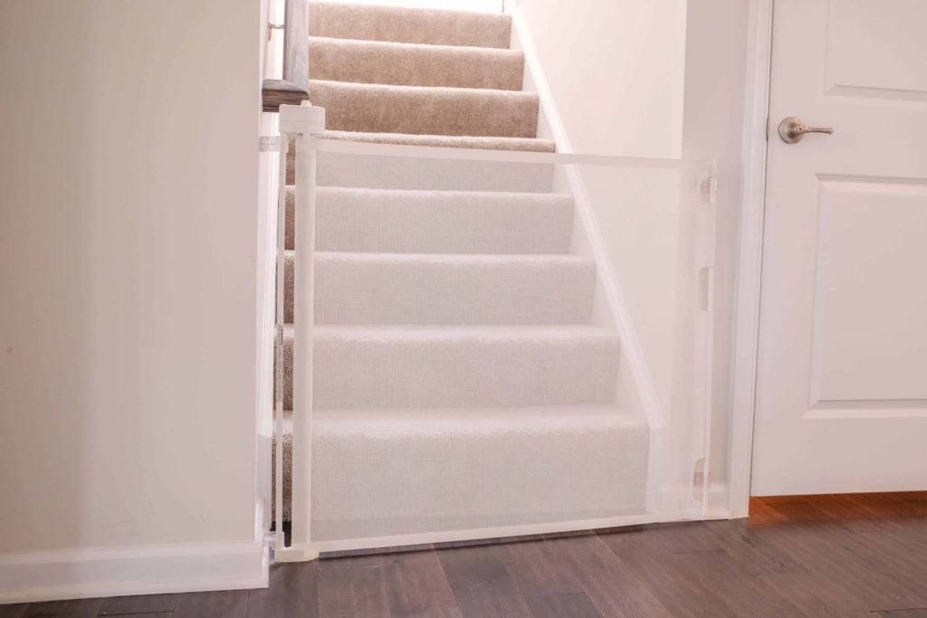 The Best Retractable Baby Gate, and No Drilling Holes! Breastfeeding